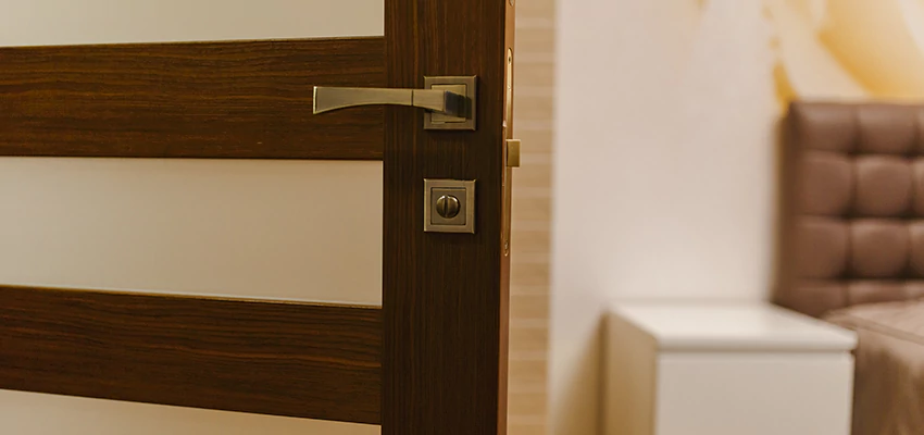 Door Lever Troubleshooting in La Presa, CA