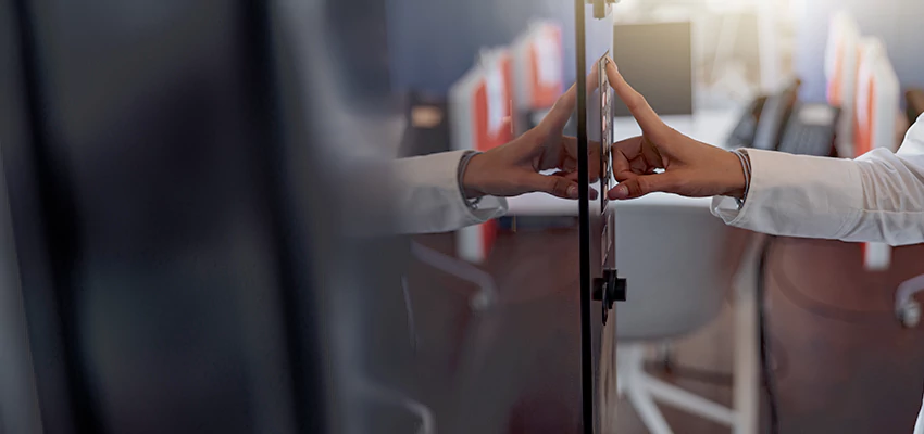 Property Management Locksmith For Key Programming in La Presa, CA