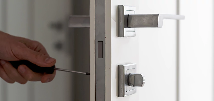 Automotive Lock Installation in La Presa, CA