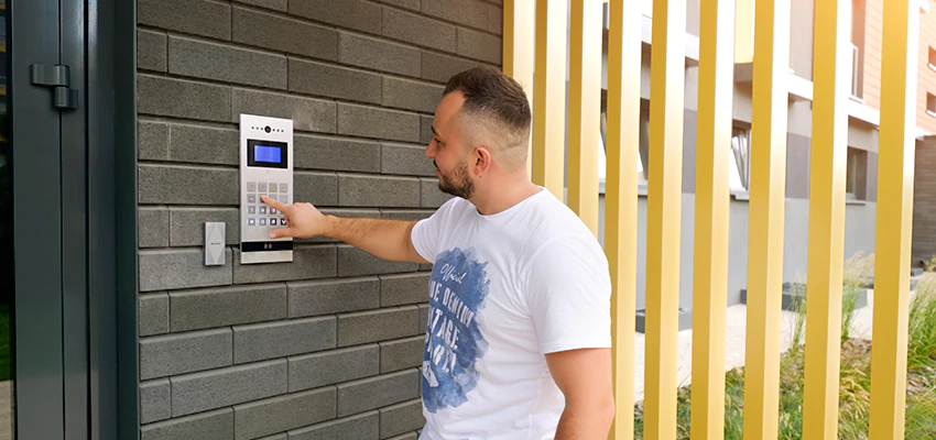 Locksmith Company For Smart Lock System Installation in La Presa, California